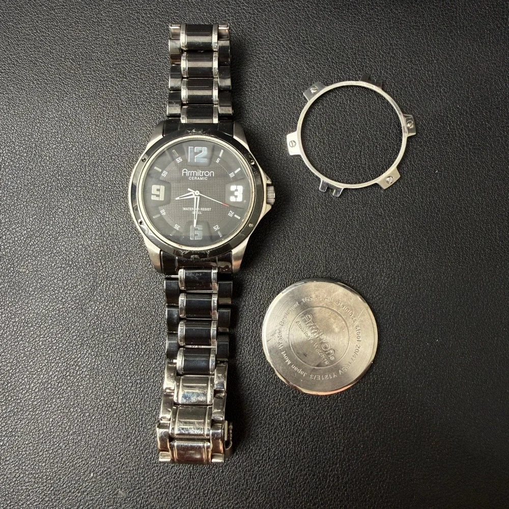 Armitron‎ 20/4718SV Men's Black Dial Analog Bracelet Watch WORKING FOR PARTS